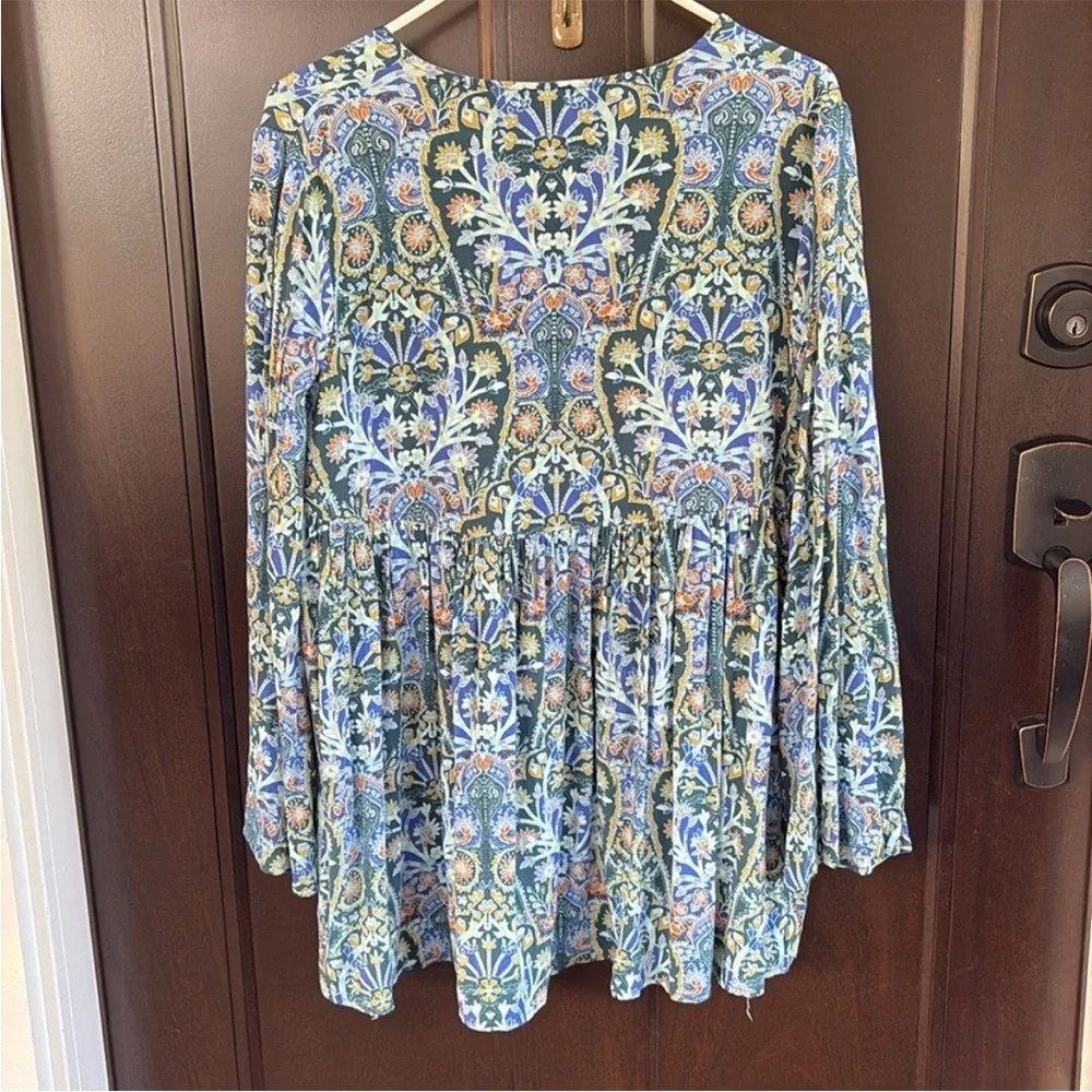 Like New Free People Flare Sleeve Tunic Top Floral Generous Small